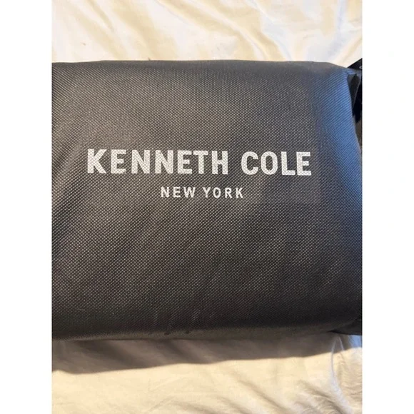 Kenneth Cole New York Sussex Cotton Flannel Duvet Cover Set, Full/Queen 2 Shams - Picture 3 of 6